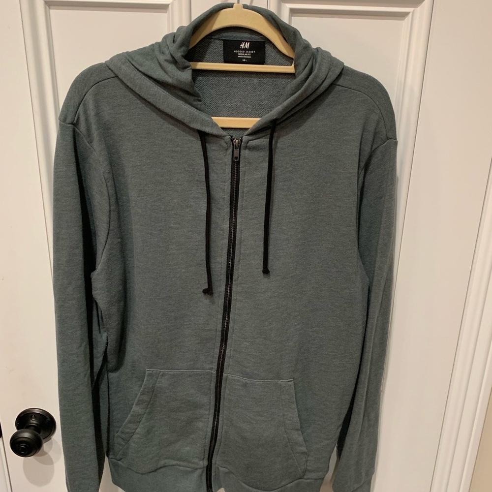 Men’s Hooded Sweatshirt